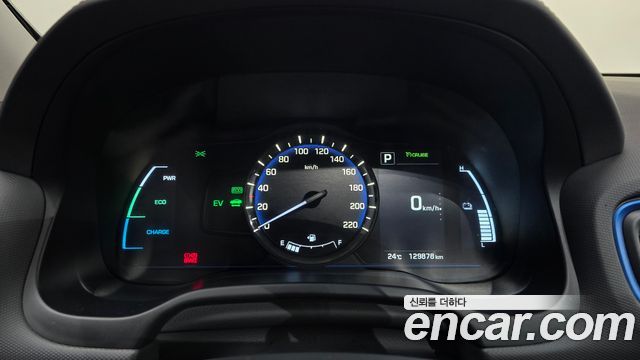 Hyundai Ioniq 2016 — photo 11