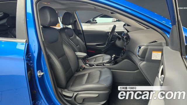 Hyundai Ioniq 2016 — photo 13