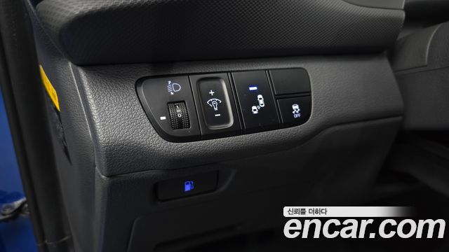 Hyundai Ioniq 2016 — photo 20