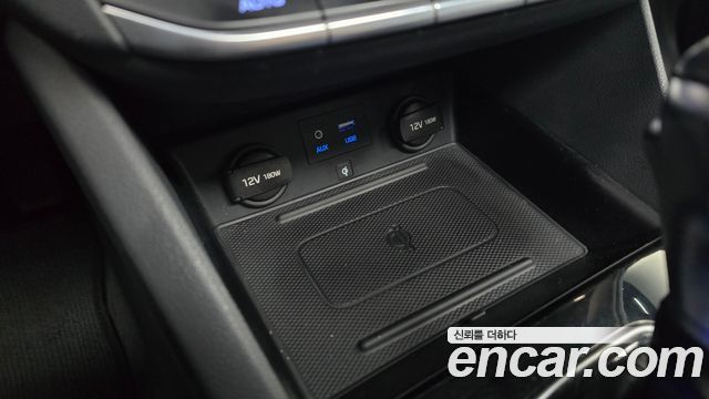 Hyundai Ioniq 2016 — photo 28