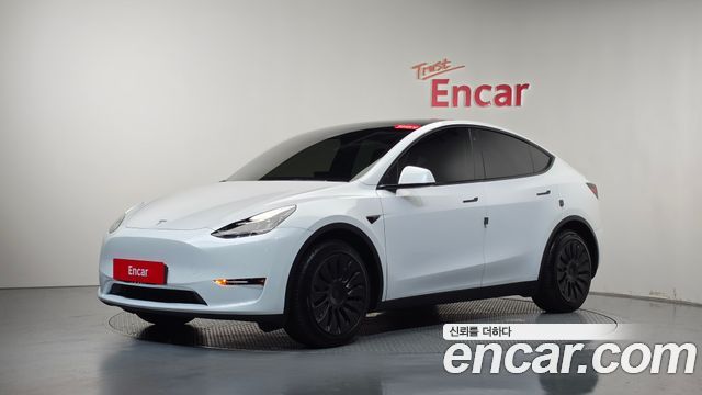 Tesla Model Y 2022 — photo 38