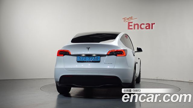 Tesla Model Y 2022 — photo 4