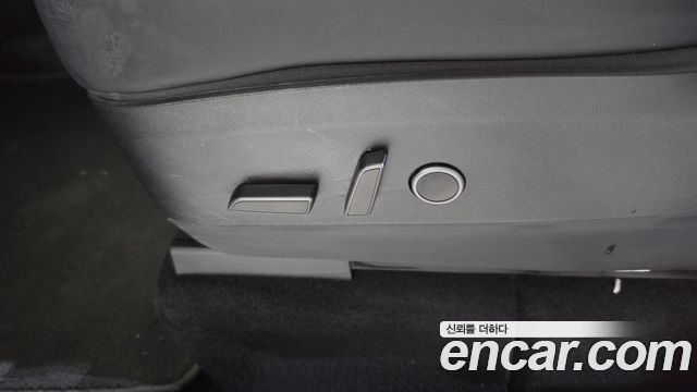 Tesla Model Y 2022 — photo 29