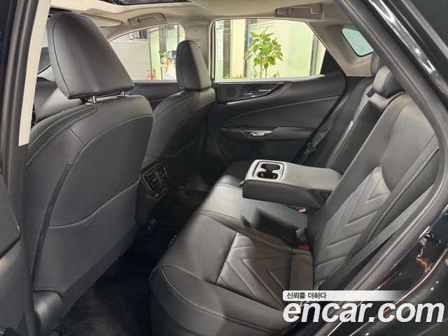 Lexus NX 2026 — photo 6