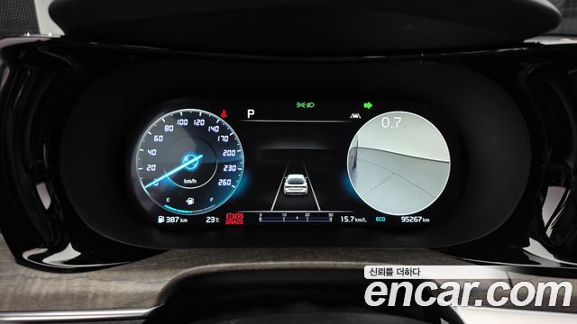 Kia K5 2021 — photo 11
