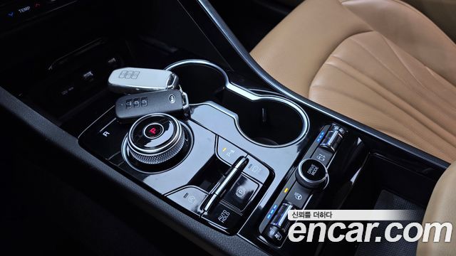 Kia K5 2021 — photo 12