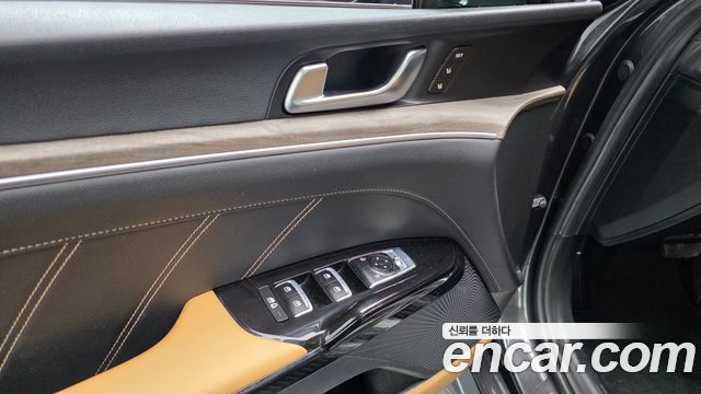 Kia K5 2021 — photo 30