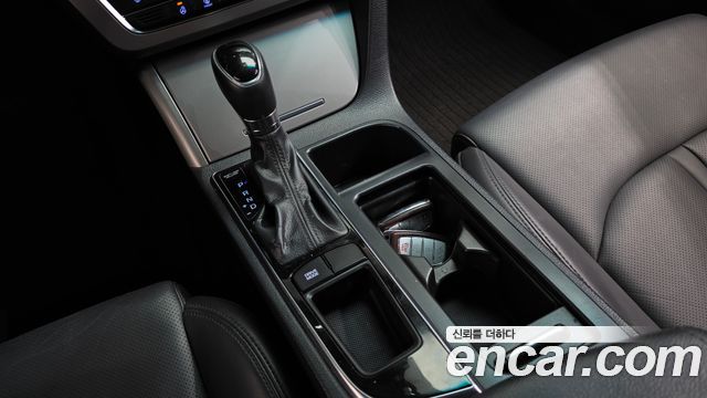 Hyundai Sonata 2015 — photo 12