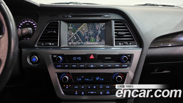 Hyundai Sonata 2015 — photo 19