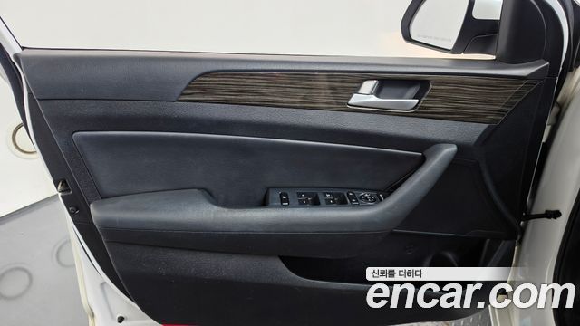 Hyundai Sonata 2015 — photo 14