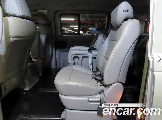 Hyundai Starex 2018 — photo 6