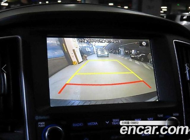 Hyundai Starex 2018 — photo 14
