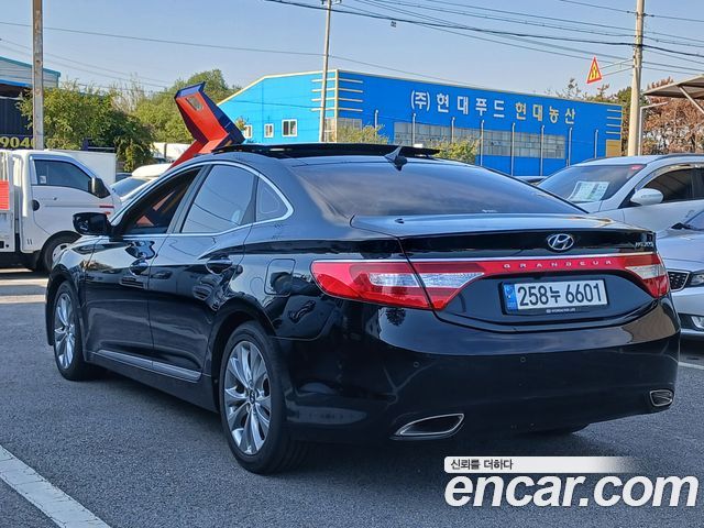 Hyundai Grandeur 2012 — photo 5