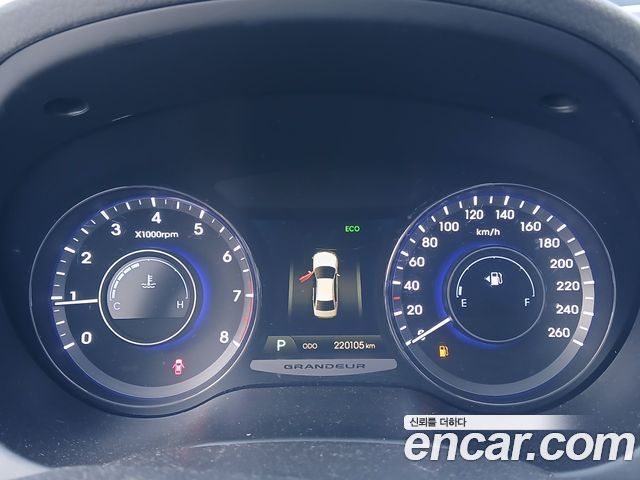 Hyundai Grandeur 2012 — photo 10