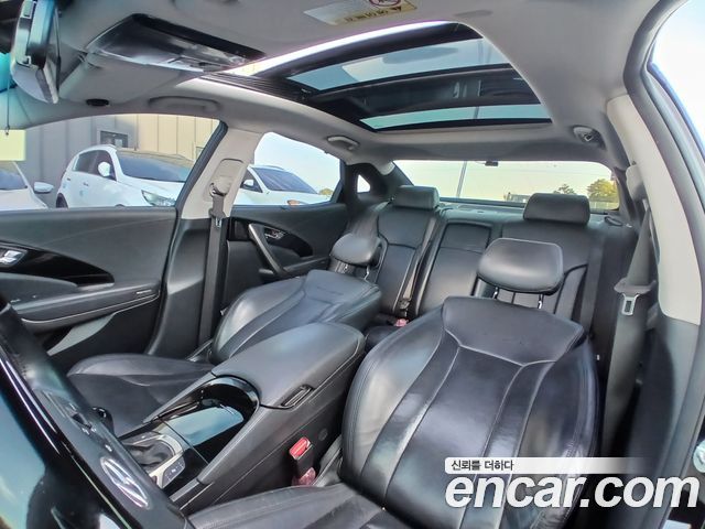 Hyundai Grandeur 2012 — photo 17