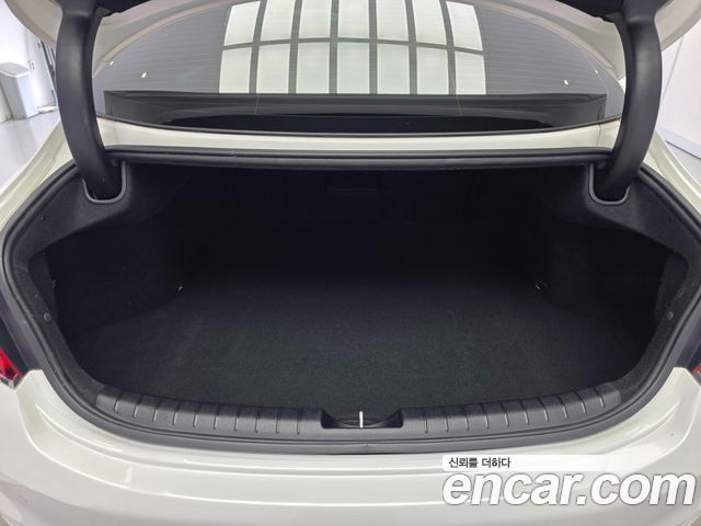 Hyundai Grandeur 2019 — photo 11