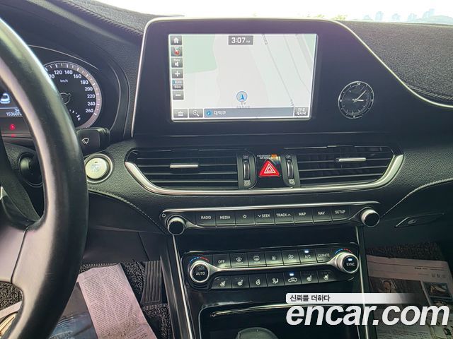 Hyundai Grandeur 2019 — photo 16