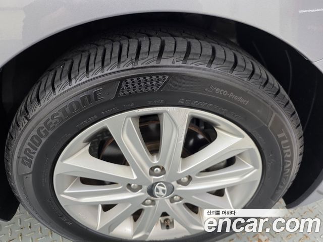 Hyundai AVANTE 2015 — photo 5