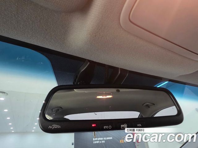 Hyundai AVANTE 2015 — photo 16