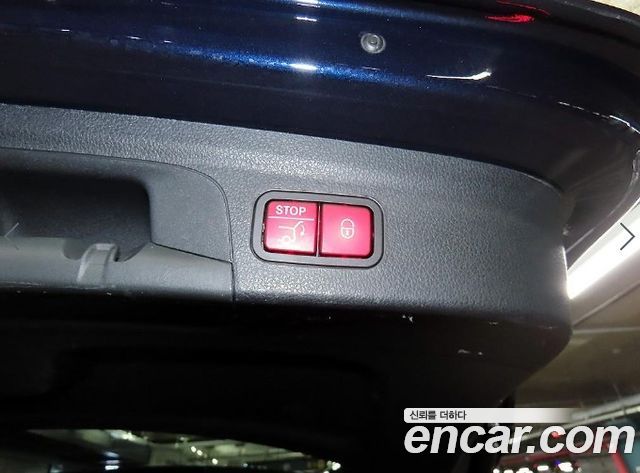 Mercedes-Benz GLE-Class 2021 — photo 15