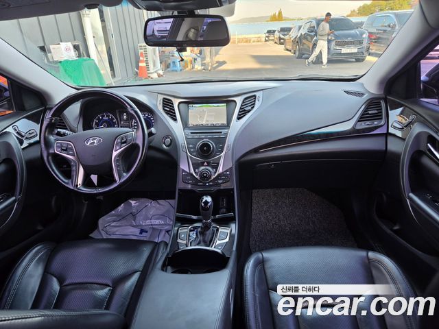 Hyundai Grandeur 2013 — photo 11