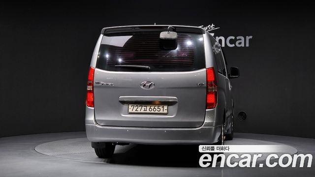 Hyundai Starex 2015 — photo 4