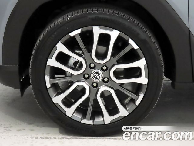 KG Mobility Torres 2023 — photo 5