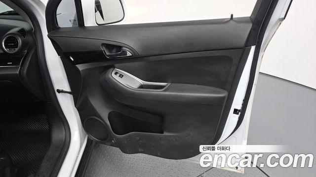 Chevrolet Korea Orlando 2012 — photo 14