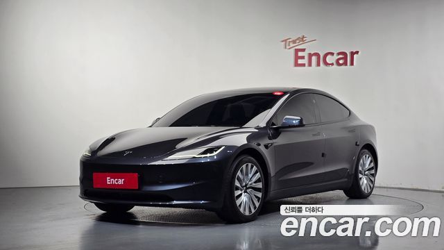 Tesla Model 3 2024 — photo 1
