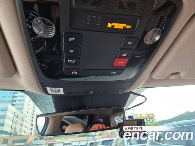 Kia Canival 2023 — photo 18