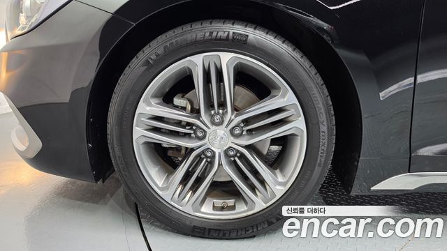 Hyundai Grandeur 2018 — photo 5