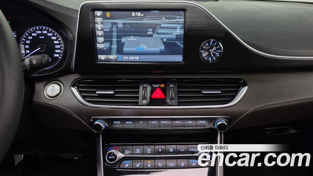 Hyundai Grandeur 2018 — photo 12