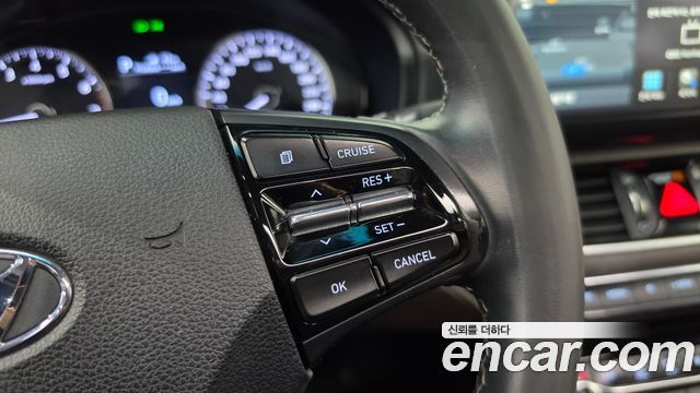 Hyundai Grandeur 2018 — photo 14