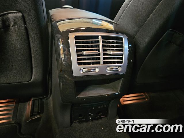 Mercedes-Benz S-Class 2013 — photo 14
