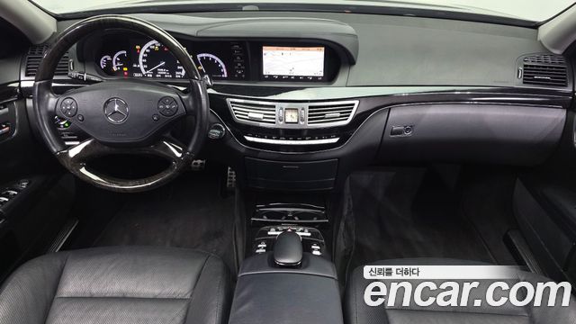 Mercedes-Benz S-Class 2013 — photo 10
