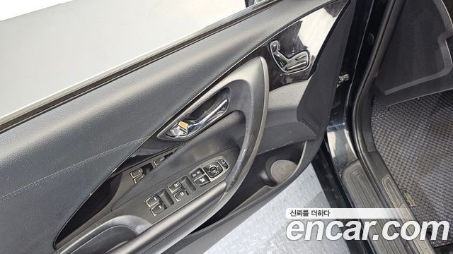 Hyundai Grandeur 2011 — photo 13
