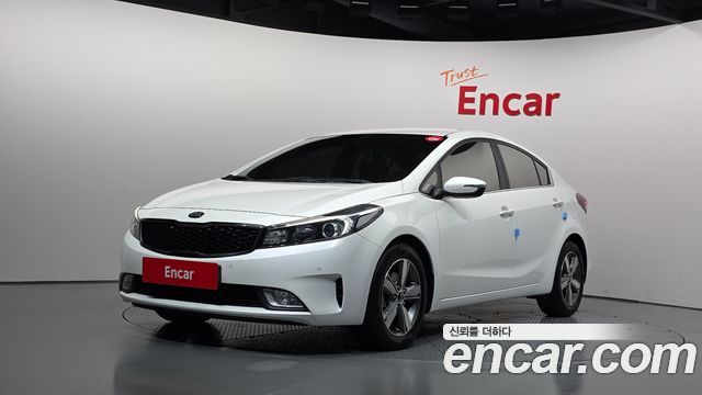 Kia K3 2016 — photo 1