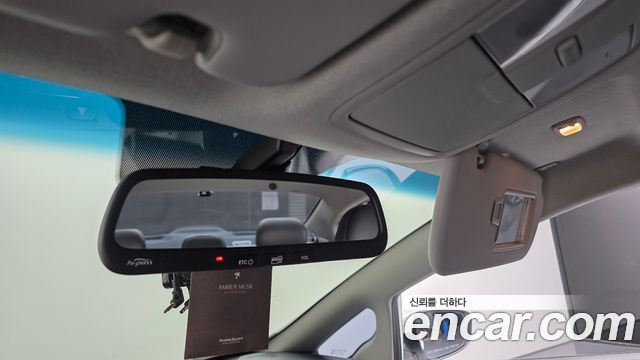 Kia K3 2016 — photo 17