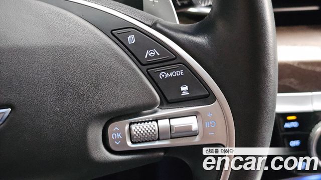Genesis G80 2021 — photo 23