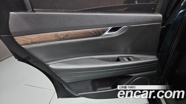 Genesis G80 2021 — photo 15