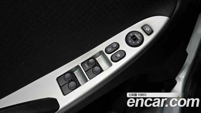 Hyundai Accent 2011 — photo 14