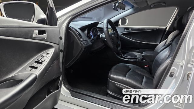 Hyundai Sonata 2014 — photo 10