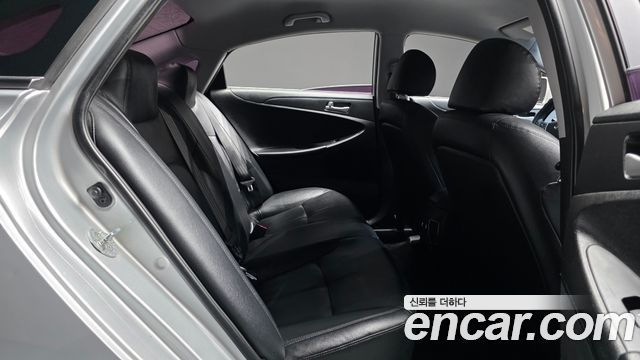Hyundai Sonata 2014 — photo 11