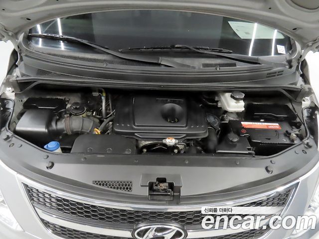 Hyundai Starex 2015 — photo 6