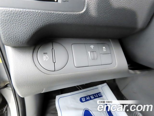 Hyundai Starex 2015 — photo 17