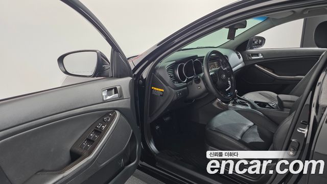Kia K5 2015 — photo 10