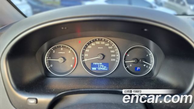 Hyundai Starex 2019 — photo 6