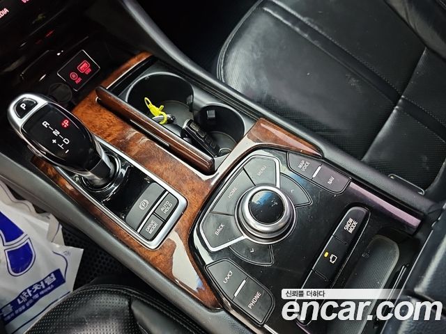 Kia K9 2017 — photo 8