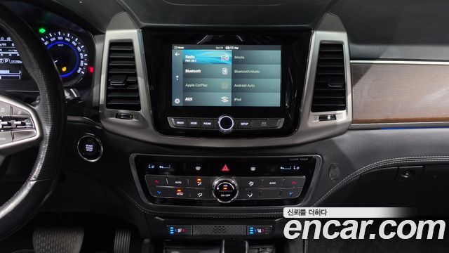 KG Mobility Rexton 2018 — photo 20