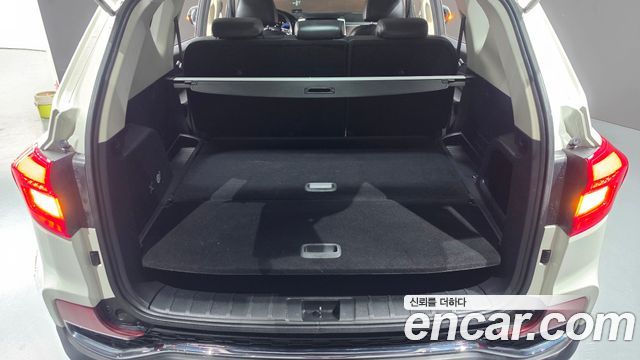 KG Mobility Rexton 2018 — photo 29